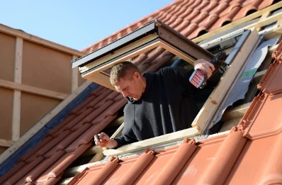 Pose de fenêtres de toit Velux à Commensacq